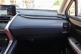 2018款雷克萨斯NX200