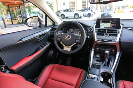 2018款雷克萨斯NX200