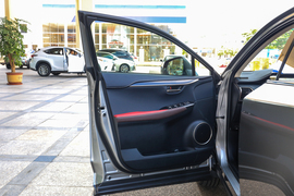 2018款雷克萨斯NX200