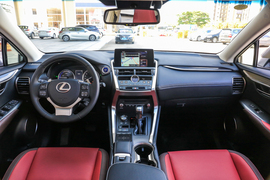 2018款雷克萨斯NX200