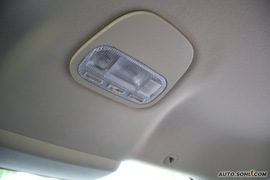 2009款标致307三厢24小时试驾