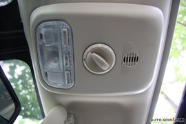 2009款标致307三厢24小时试驾