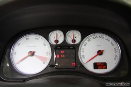 2009款标致307三厢24小时试驾