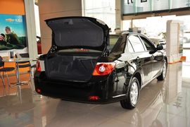 2013款雪佛兰景程1.8L手动SL致真版