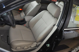 2013款雪佛兰景程1.8L手动SL致真版