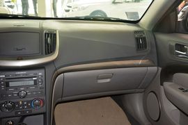 2013款雪佛兰景程1.8L手动SL致真版