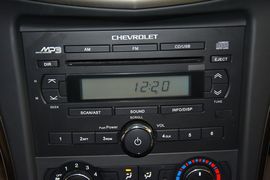 2013款雪佛兰景程1.8L手动SL致真版