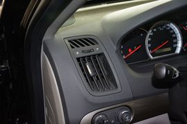 2013款雪佛兰景程1.8L手动SL致真版