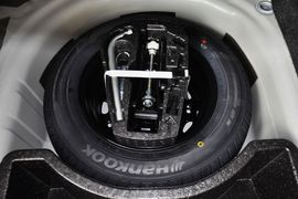 2013款斯柯达昕锐1.4L手动智选型