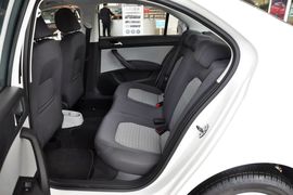 2013款斯柯达昕锐1.4L手动智选型