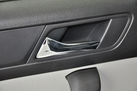 2013款斯柯达昕锐1.4L手动智选型