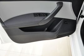 2013款斯柯达昕锐1.4L手动智选型