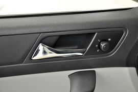 2013款斯柯达昕锐1.4L手动智选型