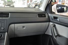 2013款斯柯达昕锐1.4L手动智选型