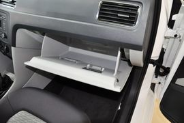 2013款斯柯达昕锐1.4L手动智选型