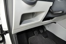 2013款斯柯达昕锐1.4L手动智选型