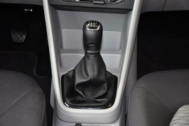 2013款斯柯达昕锐1.4L手动智选型