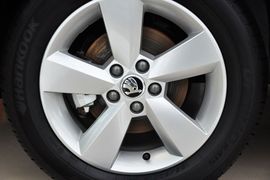 2013款斯柯达昕锐1.4L手动智选型