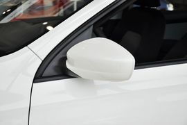 2013款斯柯达昕锐1.4L手动智选型