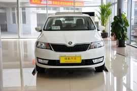 2013款斯柯达昕锐1.4L手动智选型