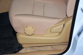 2012款奇瑞瑞虎精英版1.6DVVT