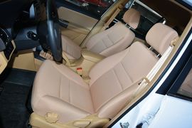 2012款奇瑞瑞虎精英版1.6DVVT