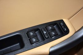 2012款奇瑞瑞虎精英版1.6DVVT