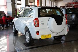 2012款奇瑞瑞虎精英版1.6DVVT