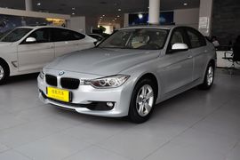 2014款宝马320i时尚型