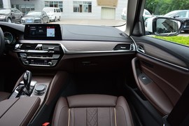 2018款宝马540Li
