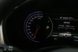 2018款起亚智跑