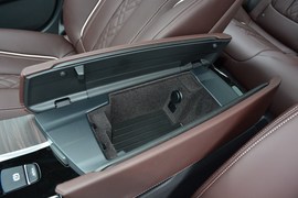 2018款宝马530Li