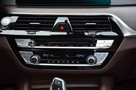 2018款宝马530Li