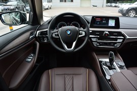 2018款宝马530Li