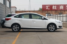 2018款福特福克斯