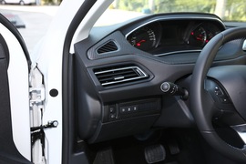 2018款东风标致308