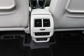 2018款大众途安L
