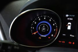 2013款现代全新胜达2.0T