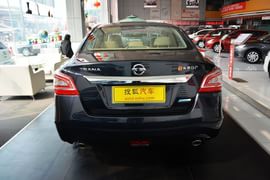 2013款日产天籁2.0L