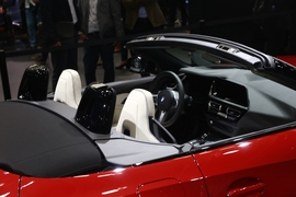 全新宝马Z4巴黎车展实拍