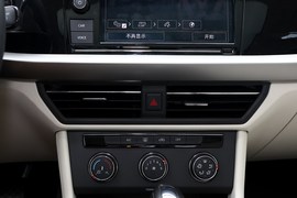 2018款大众朗逸1.5L