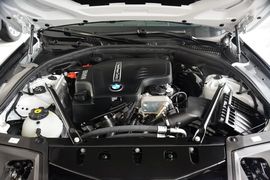 2014款宝马525Li风尚设计套装