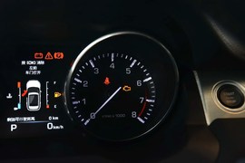 2014款路虎揽胜极光2.0T