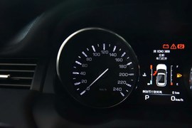 2014款路虎揽胜极光2.0T