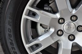 2014款路虎揽胜极光2.0T