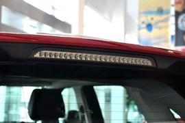 2014款路虎揽胜极光2.0T