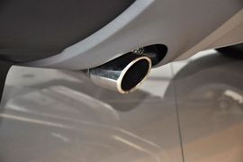 2014款路虎揽胜极光2.0T