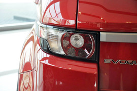 2014款路虎揽胜极光2.0T