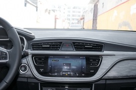 2018款吉利帝豪GS