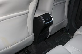 2018款吉利缤瑞14T